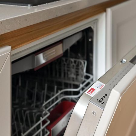 Modern 2-Bdrm Centre Apartment 里加 外观 照片